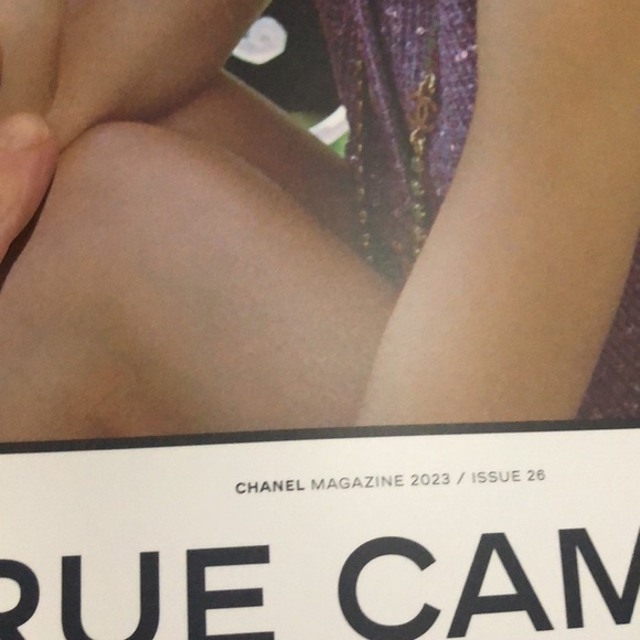 Chanel magazine - Picture 3 of 11